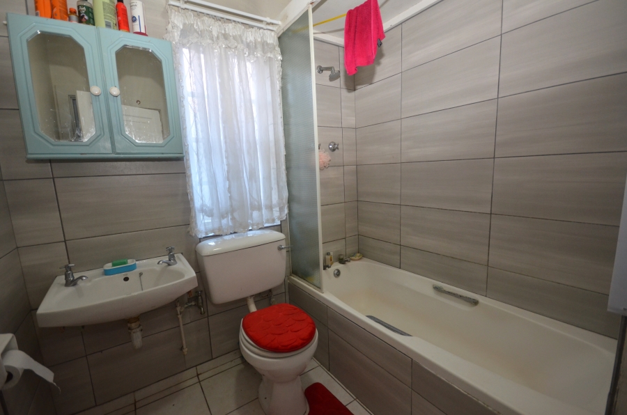 4 Bedroom Property for Sale in Cambridge Eastern Cape